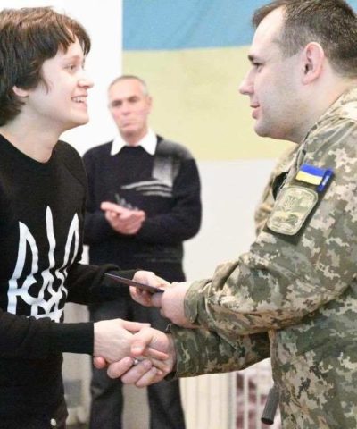 24819261_1954898138100129_1117698801_o